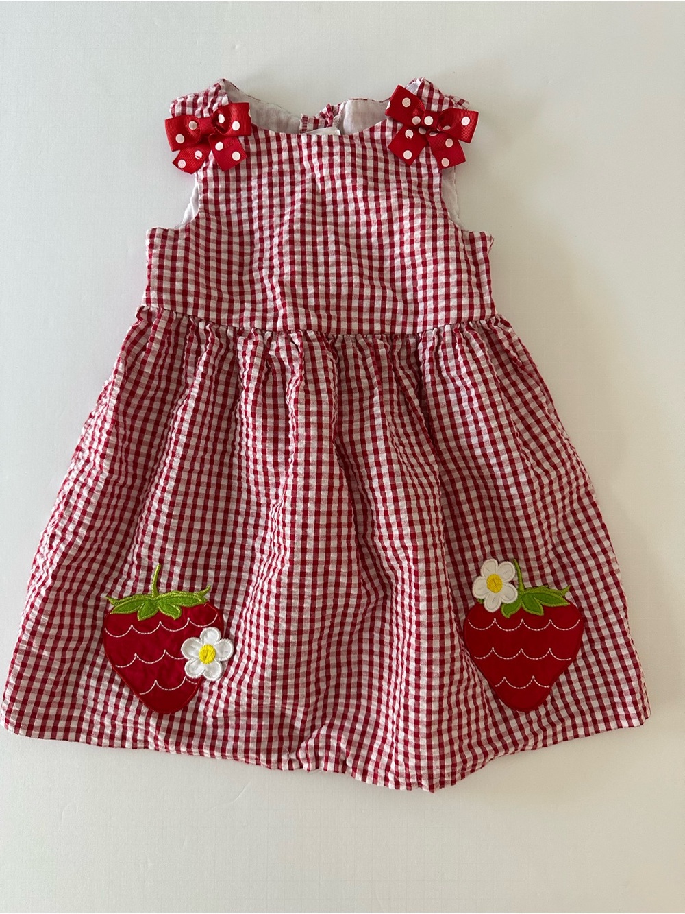 Red Gingham Strawberry Appliqué Kids Casual Dress size 3
